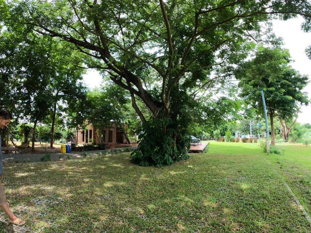 Baan Tonjaeng Resort Chai Nat 外观 照片