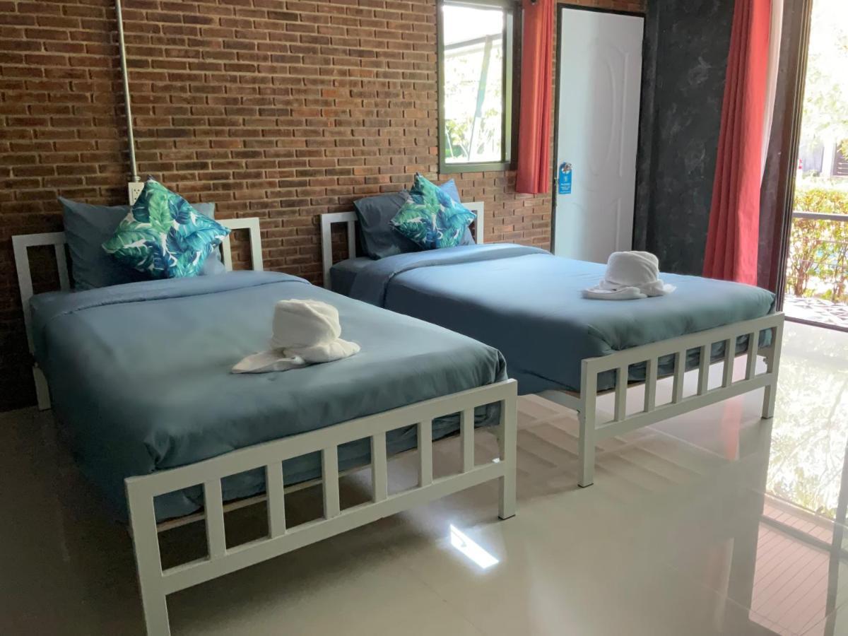 Baan Tonjaeng Resort Chai Nat 外观 照片