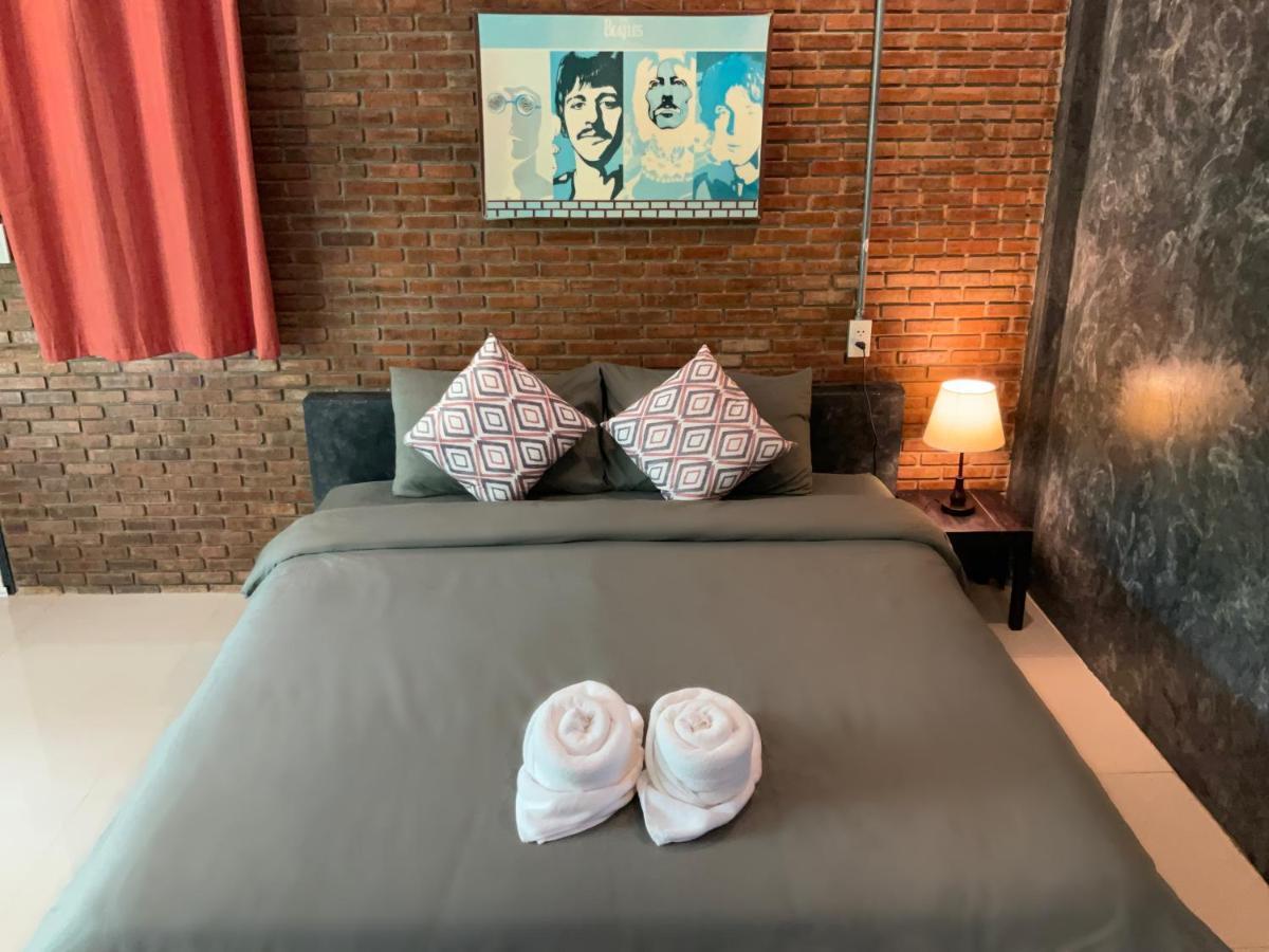 Baan Tonjaeng Resort Chai Nat 外观 照片